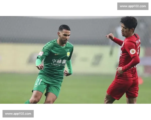 以中路渗透为核心构建现代足球高效进攻体系创新路径研究战术探索