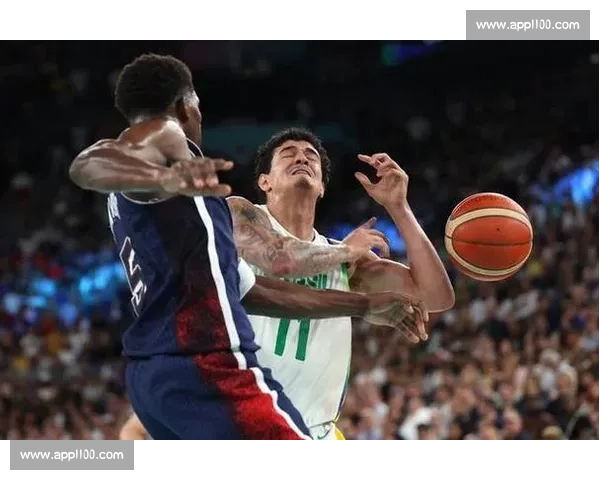 篮球比赛心理博弈视角下攻防节奏与临场决策的深度解析与胜负转折规律 篮球比赛心理博弈视角下攻防节奏与临场决策的深度解析与胜负转折规律